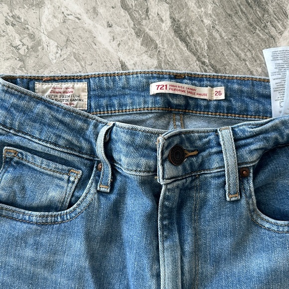 Levi’s 721 skinny high rise blue jeans - Picture 4 of 5